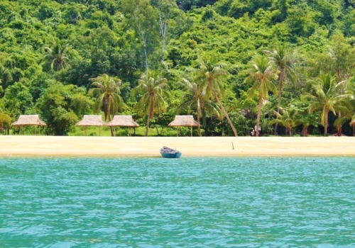 CHAM ISLANDS BEACH & SNORKELING TOUR | 1 DAY