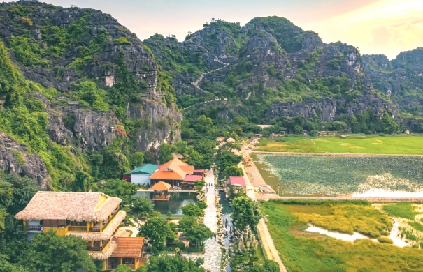 HANG MÚA - ĐIỂM DU LỊCH ĐỘC ĐÁO, HẤP DẪN CỦA NINH BÌNH