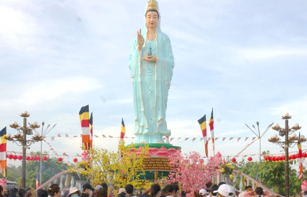 Quan Âm Phật Đài Bạc Liêu - Phật Bà Nam Hải