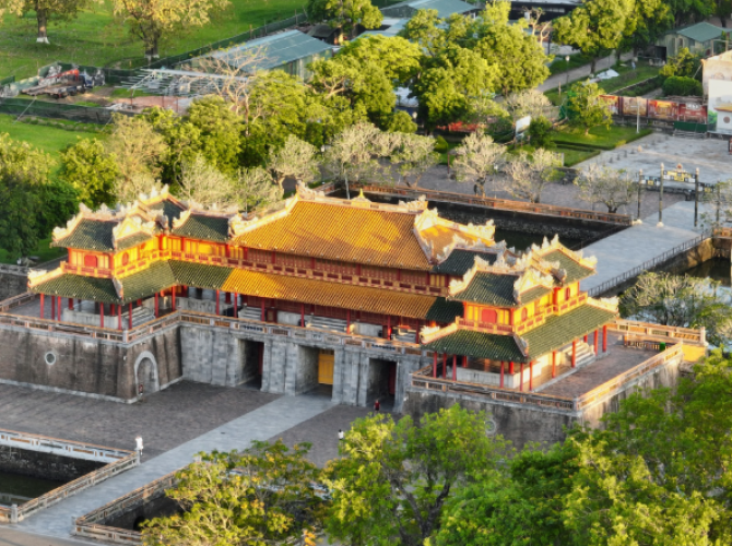 Vietnam Tourist Tân Bình