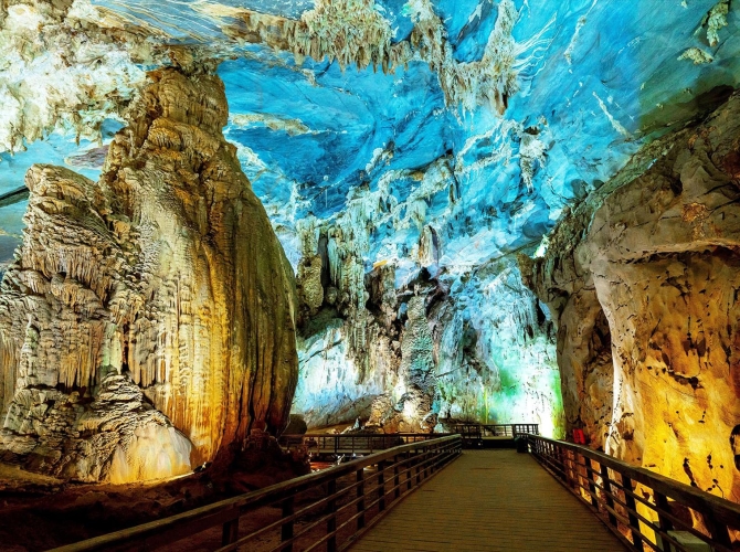 Vietnam Tourist Tân Bình