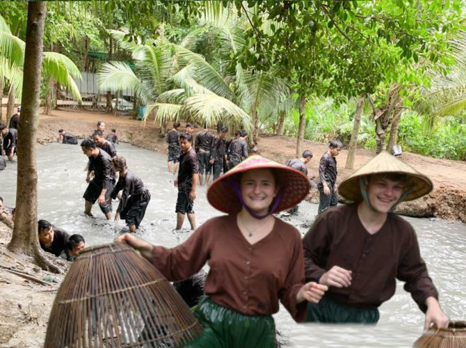 Vietnam Tourist Tân Bình